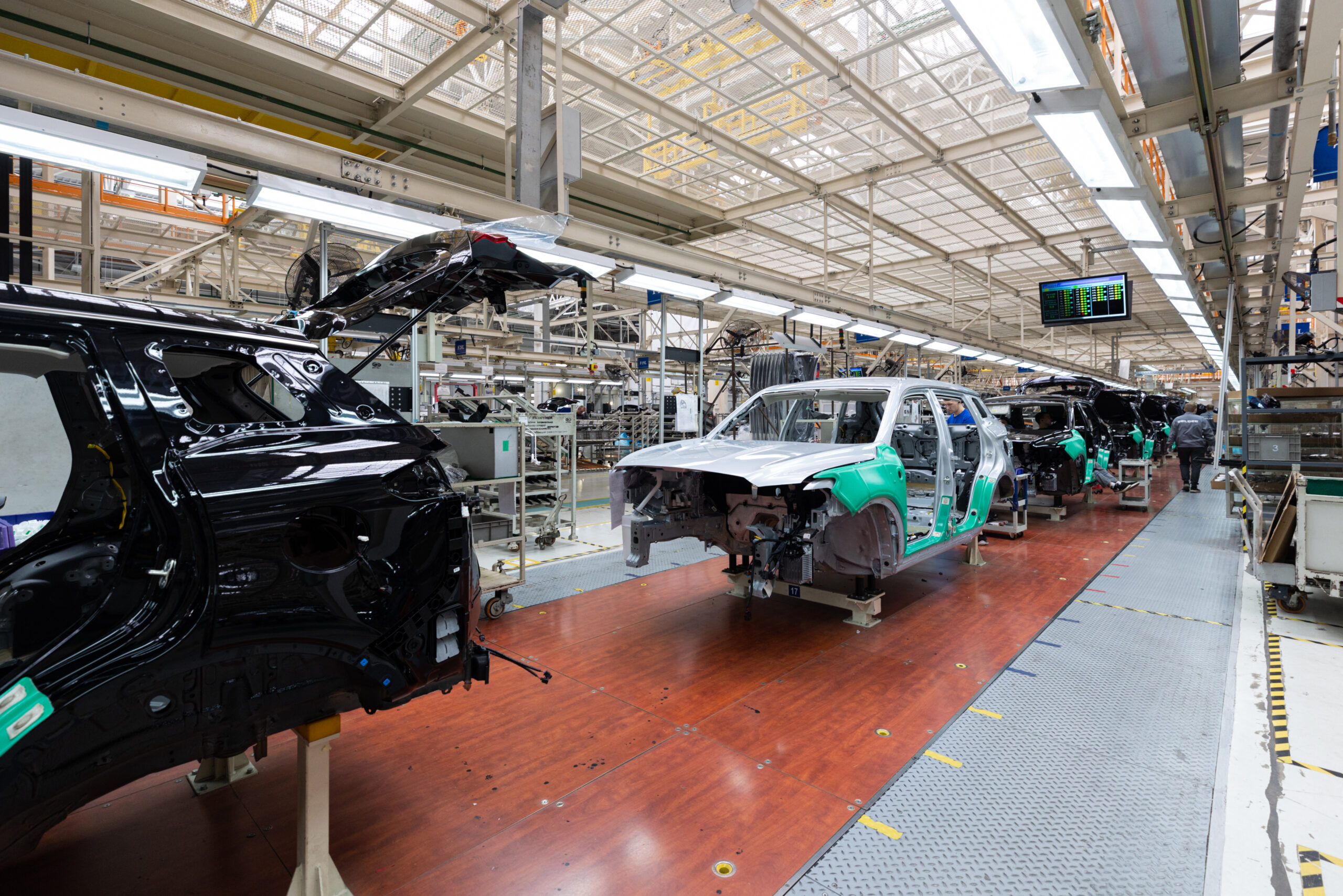 China’s Automotive Industry: Facing New Challenges